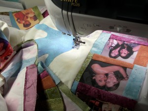 making handprint quilt by stringbean17